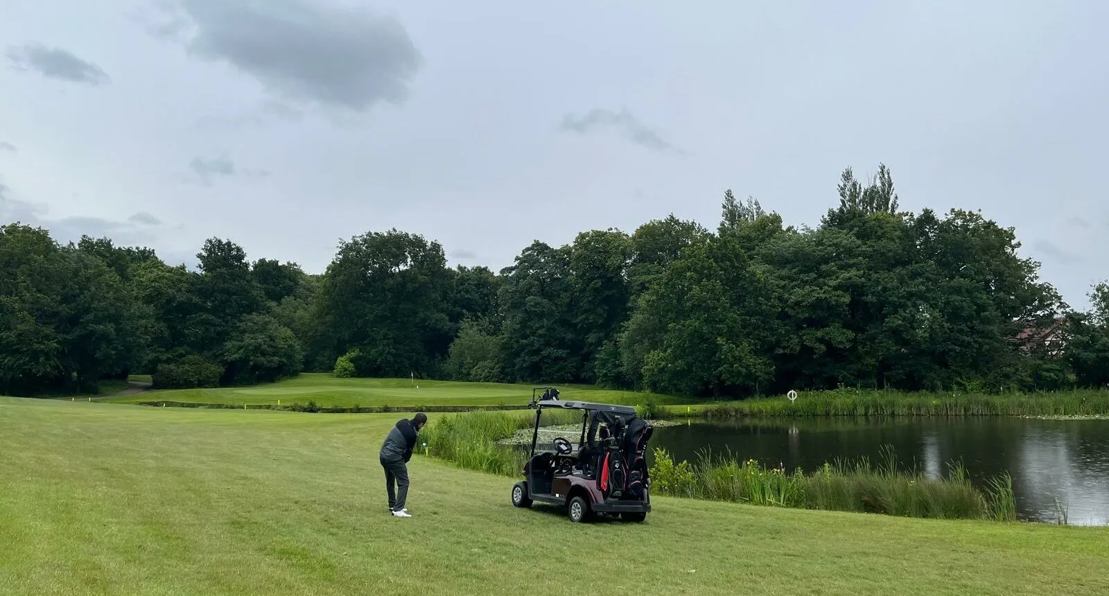 imgi_8_Golf-2-1600x860